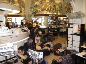 saks fifth ave die in