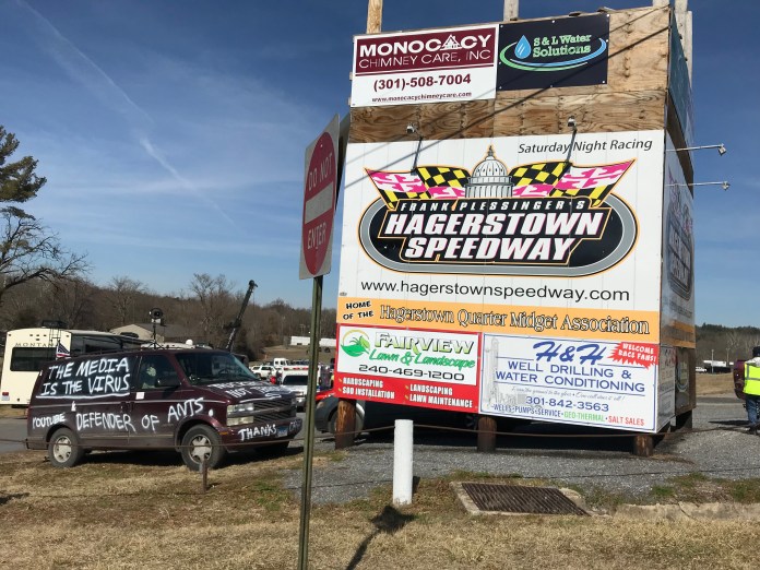 C6408D71-303F-4E39-93E8-9B846978A341