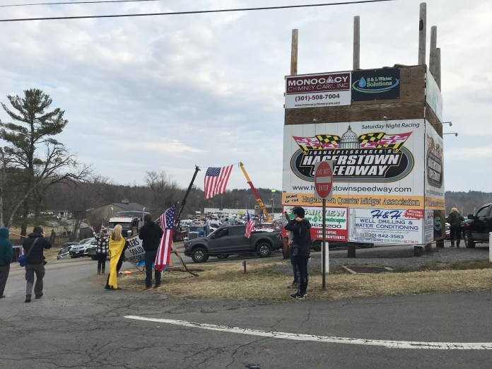 D82BF350-86AB-4D63-8B53-33D213DDFD69